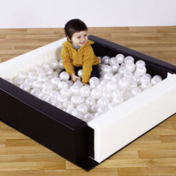 Toddler Soft Play Ballpool/Soft Den (400 module)