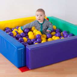 Toddler Soft Play Ballpool/Soft Den (400 module)